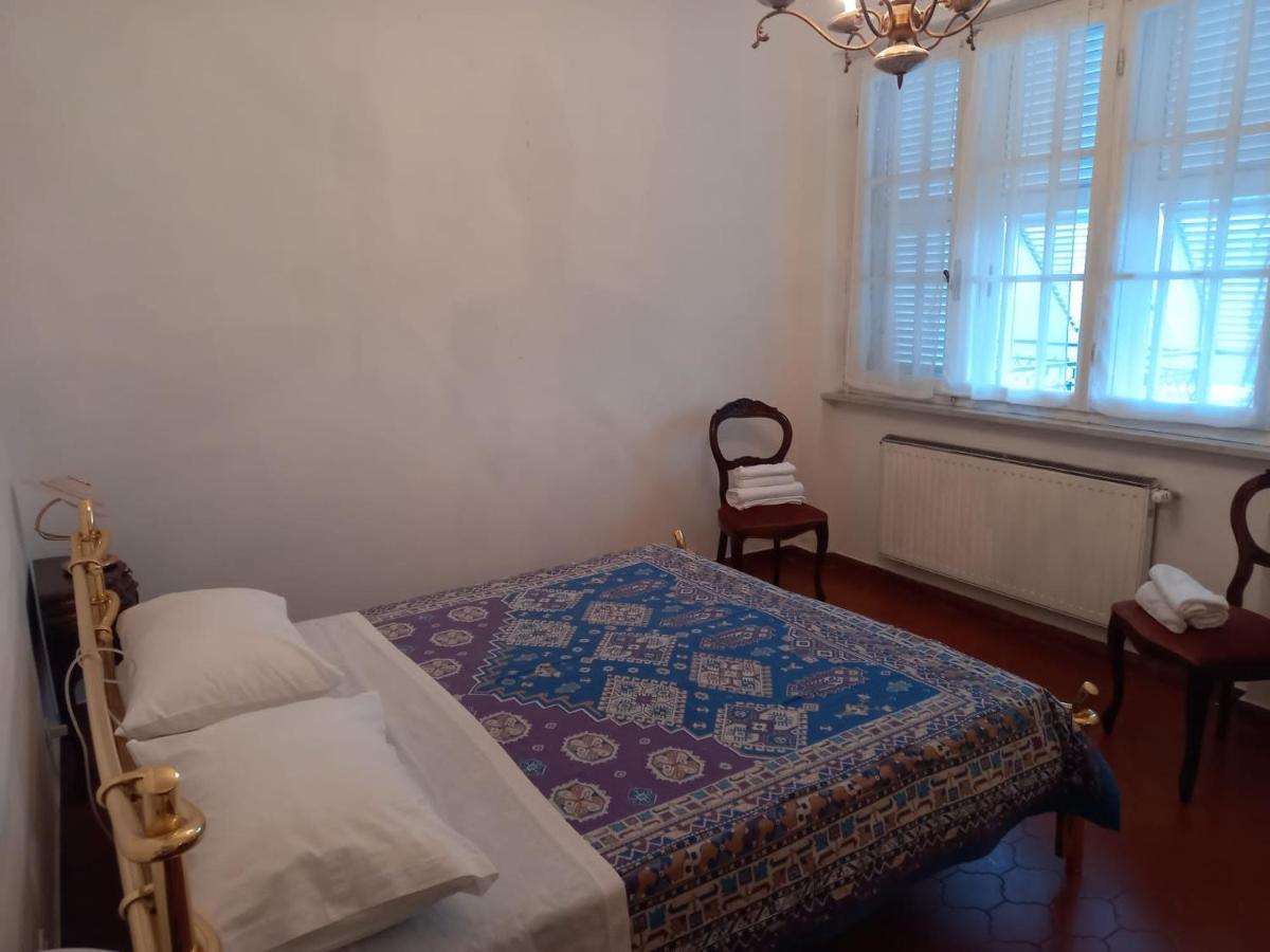 Casa Vacanza Villa Patrizia Follo Alto Ngoại thất bức ảnh